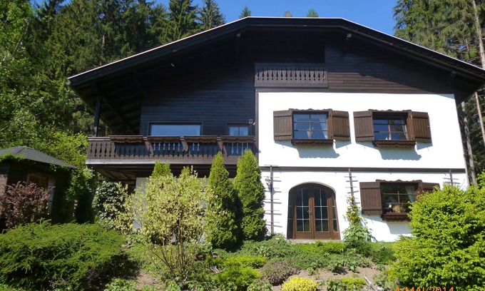 Reisseck Apartment | Vacation apartment right next to the forest,
