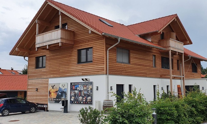 Konigsdorf Apartment | Vacation apartment south of Munich Zugspitze view, Swiss stone pine furniture, cycle path