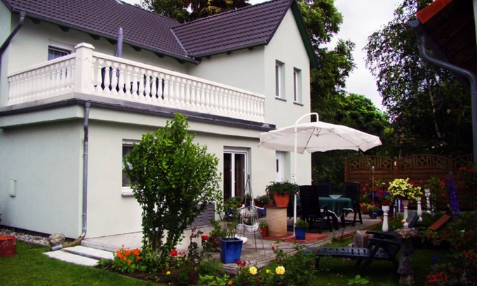 Karlshagen Apartment | Vacation apartment Urlaubsidyll 2 - Holiday apartment Urlaubsidyll 2-2 bedrooms up to max. 4