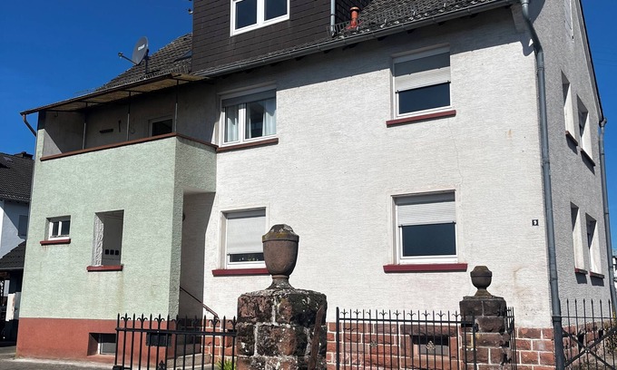 Mehlingen Condo | Vacation apartment with free parking