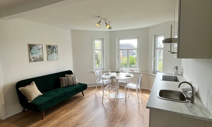 Kalifornien Apartment | Vacation apartment with sea view directly behind the dyke in California on the Baltic Sea