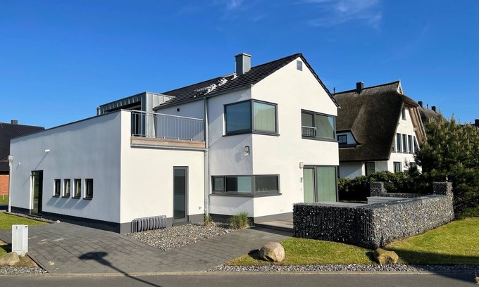 Dranske Apartment | Vacation apartment "Wind" at ELEMENTS - vacation right by the sea!