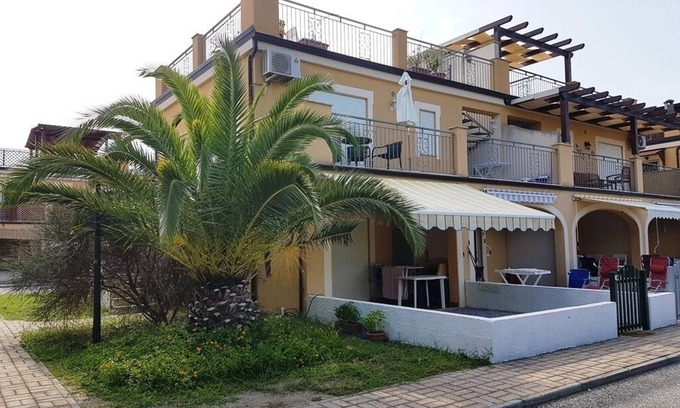 Contrada Difesa II VV Apartment | Vacation apartment with terrace, near Pizzo beach 500m, Southern Italy/Calabria