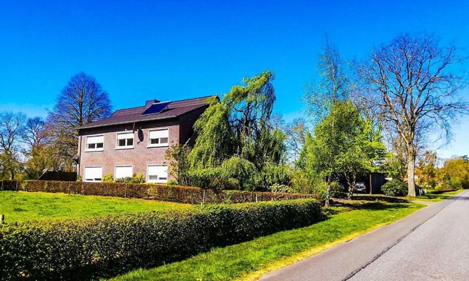 Uplengen Apartment | Vacation apartment Zum Bargefeld 35662 - Holiday apartment Zum Bargefeld