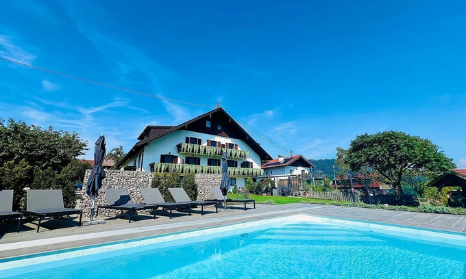 Attersee Apartment | Vacation apartments - Haus Leitner - Apartment 101/102 - Lichtenberg