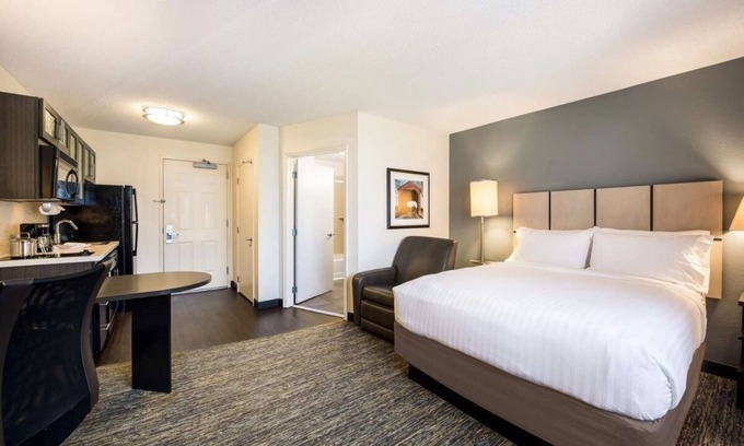 Troy Resort | Vacation At its Finest! Two Lovely Units, Pet Friendly, Parking!