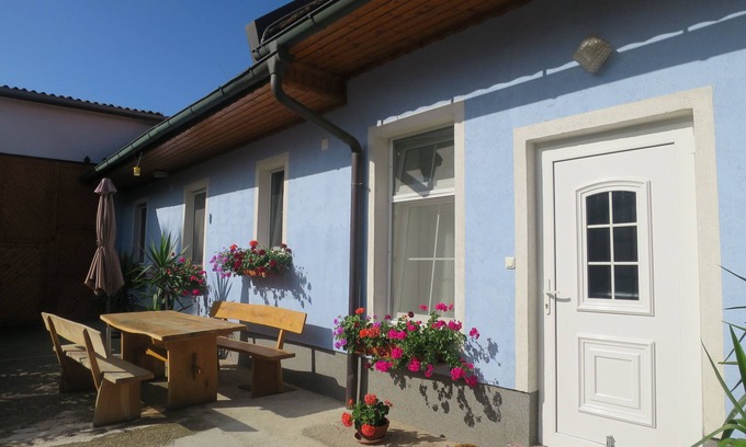 Sankt Andra am Zicksee Apartment | Vacation apartment/apartment for 5 guests with 80m² in Sankt Andrä am Zicksee (273333)