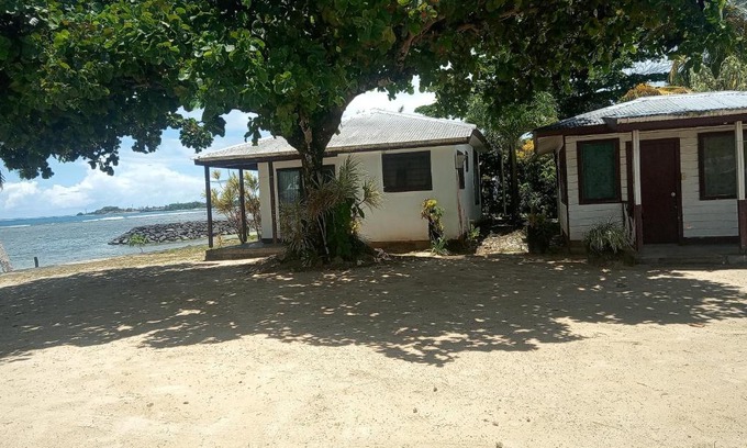Manase Cabin | Vacation beach fale