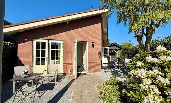 Schoorl House | Vacation cottage CarMen