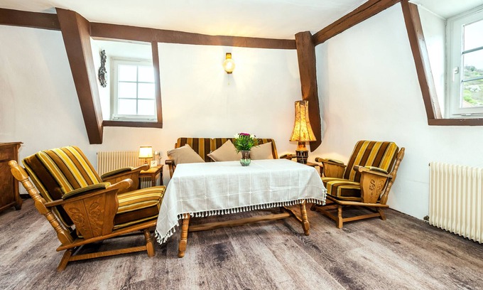 Heppenheim Apartment | Vacation apartment with a direct view of the historic market in Heppenheim