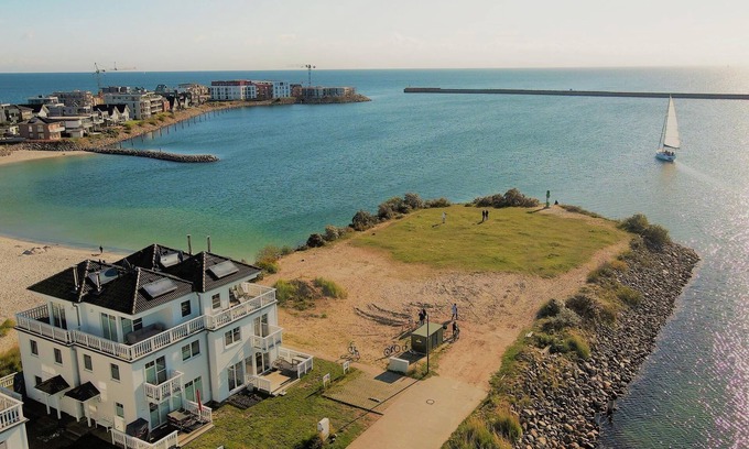 Olpenitz House | Vacation Home "Strand Hus by Seeblick Ferien" with Sea View