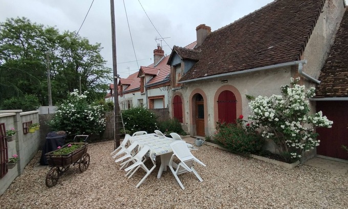 Romorantin-Lanthenay House | Vacation rental for 2 people