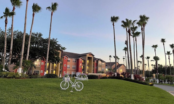 Kissimmee Apartment | Vacation Getaway Near Disney