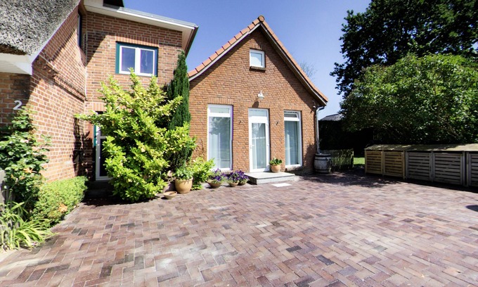 Brenkenhagen House | Vacation home with large garden, children welcome