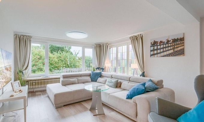 Timmendorfer Strand House | Vacation home for 5 guests with 95m² in Timmendorfer Strand (286761)