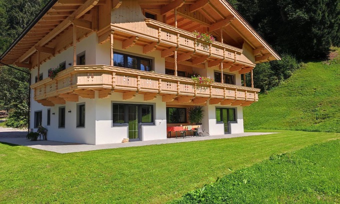 Wildschoenau House | Vacation home for 10 guests with 240m² in Oberau Wildschönau (164554)