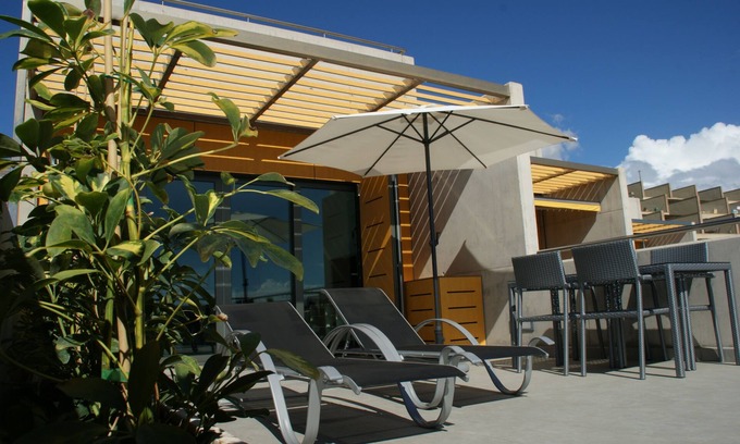 El Medano Apartment | Vacation home on the beach, 2 bedrooms, 30 m² terrace. Beach 30 seconds