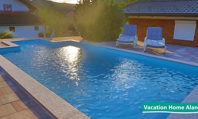 Kulen Vakuf House | Vacation home Alan 2