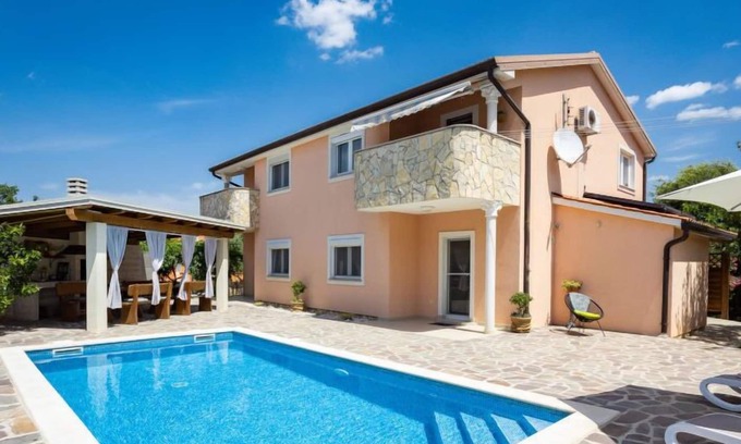 Kaldanija House | Vacation home Amna in Buje/Plovanija - 8 persons, 4 bedrooms