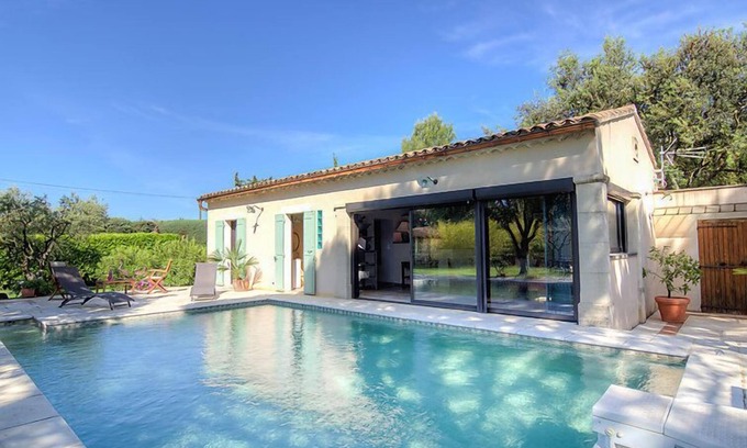 Carpentras House | Vacation home Bezert by Interhome