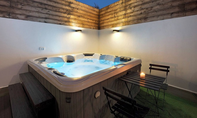 Candelaria House | Vacation Home "Casa Miranda" with Whirlpool & Wi-Fi