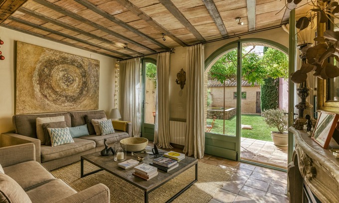 Riumors House | Vacation Home "Casa Slow" with Private Pool, Private Terrace & Wi-Fi