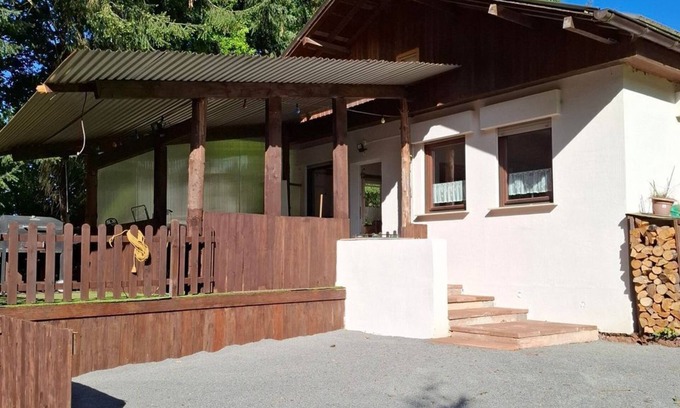 Wadern Apartment | Vacation home Hochwald - Holiday home, bathroom, WC