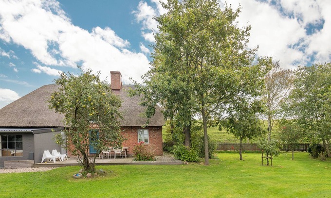 Oldenswort House | Vacation home Deichherz 1869 in Oldenswort for up to 4 people