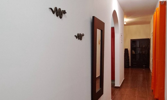 Tuineje House | Vacation Home "Dionisio" with Private Garden & Wi-Fi