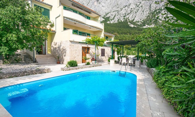 Makarska House | Vacation home Drago by Interhome