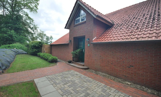 Uplengen House | Vacation home Eichenhof 35648 - Holiday home Eichenhof