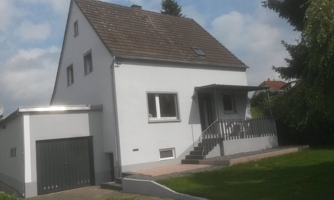 Birgel House | Vacation home Eifel-Charme with sauna & bathtub