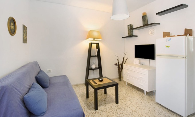 La Jaca Apartment | Vacation Home "El Drago 3" with Sea View, Private Terrace & Wi-Fi