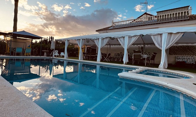 El Palmar House | Vacation Home "El Perdio 16" with Mountain View, Private Pool & Wi-Fi