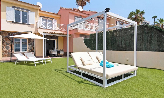Playa del Ingles Villa | Vacation Home "Santa Ana 23" with Sea View, Shared Pool & Wi-Fi