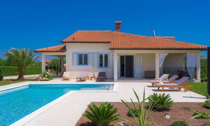 Koromani House | Vacation home Eugen by Interhome