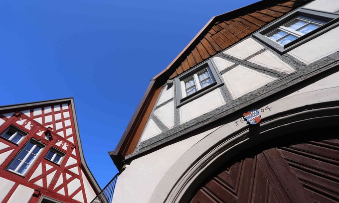 Sommerhausen Apartment | Vacation home for two people in the heart of Sommerhausen