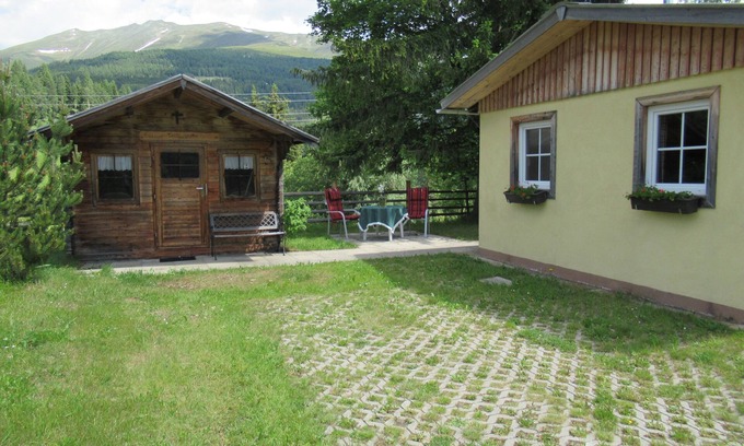Krakauhintermuehlen Apartment | Vacation home in green Styria