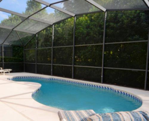 Lake Berkley House | Vacation Home in Orlando Florida Close to Disney
