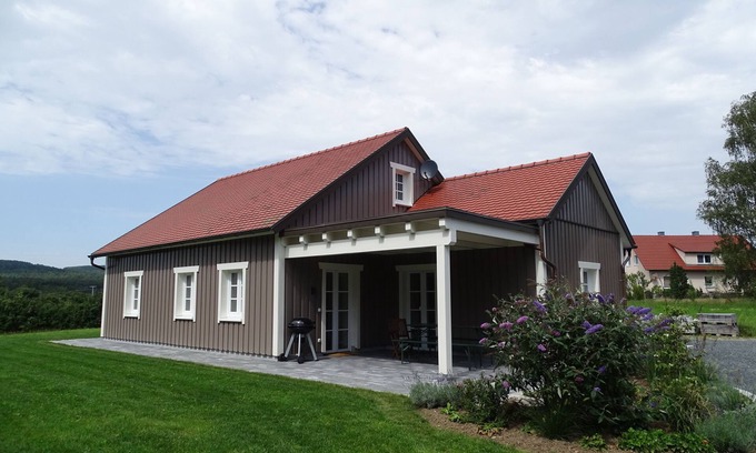 Winklarn House | Vacation home in Swedish style