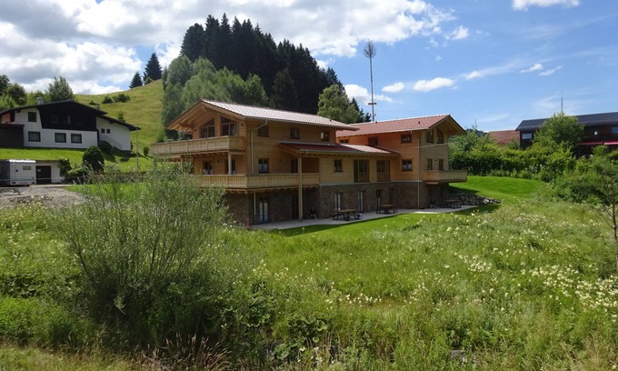 Jungholz Ski Chalet | Vacation home Jungholz: Cozy chalet - where the Allgäu and Tyrol "kiss"
