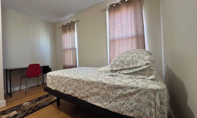 Highlandtown House | Vacation home just 8 minutes drive to Oriole Park at Camden Yards