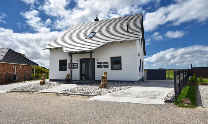 Dreschvitz House | Vacation home Kranichblick with sauna, gas fireplace and house ventilation