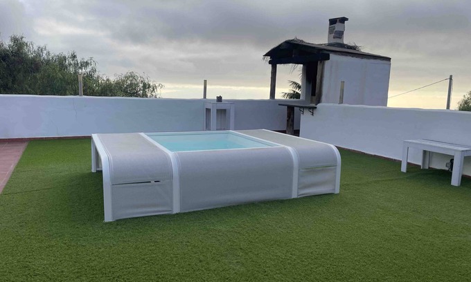 Taucho House | Vacation Home 'La Era' with Mountain View, Private Pool and Wi-Fi