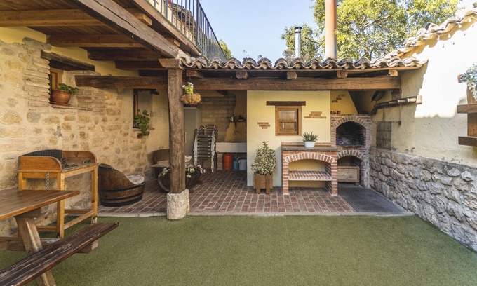 Castrojeriz House | Vacation Home 'La Mora Cantana'