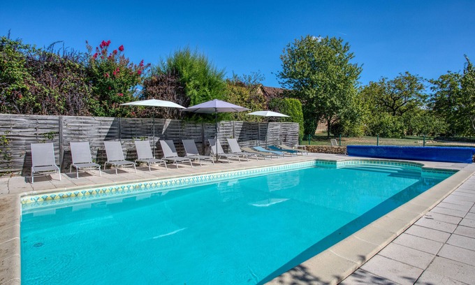 Sainte-Mondane House | Vacation Home "Le Bonheur Dans Notre Pré 25 Person" with Balcony, Private Heated Pool & Wi-Fi