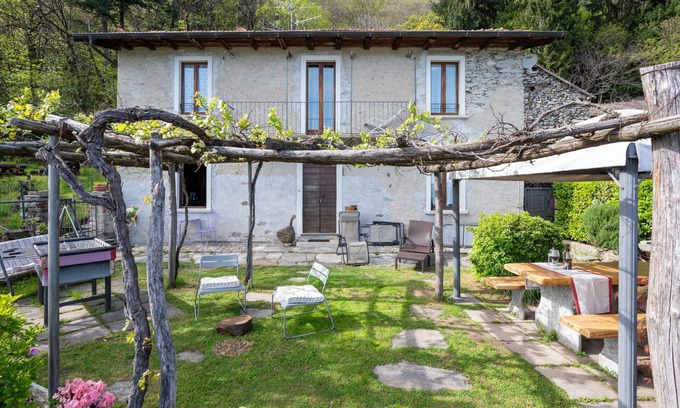 Cannero Riviera House | Vacation home Meri by Interhome