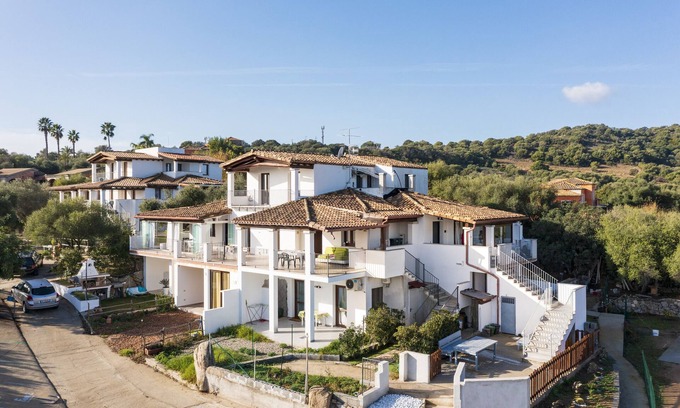 Torre di Bari House | Vacation Home "Marina Holiday" with Sea View, 2 Private Terraces & Wi-Fi
