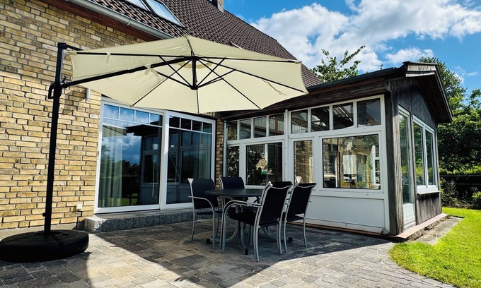 Winnemark House | Vacation home (mid-terrace house) Antje in Winnemark.