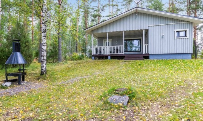 Hiukkajoki House | Vacation home Muikku by Interhome